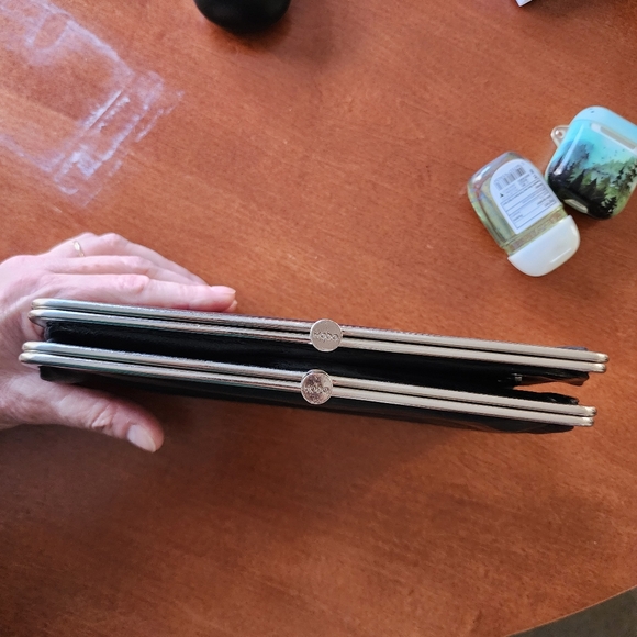 HOBO Black Leather Wallet Clutch - Picture 11 of 12